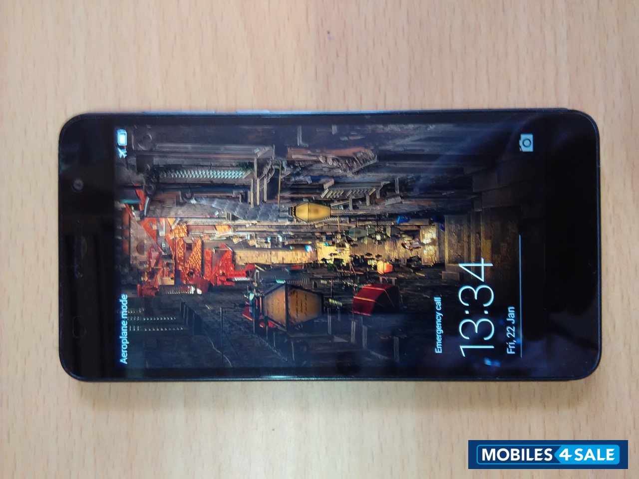 Black Huawei Honor 6