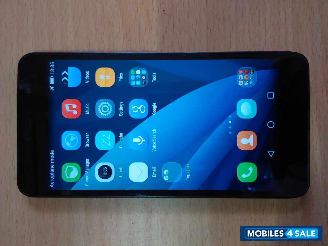 Black Huawei Honor 6