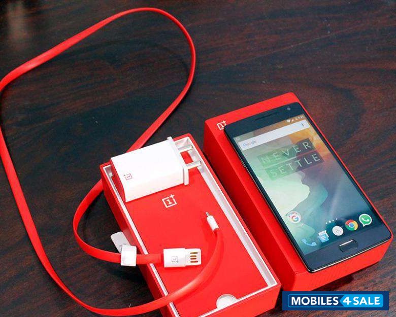 Sandstone Black OnePlus Two