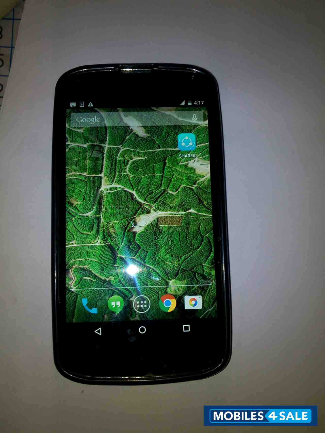Black Google Nexus 4