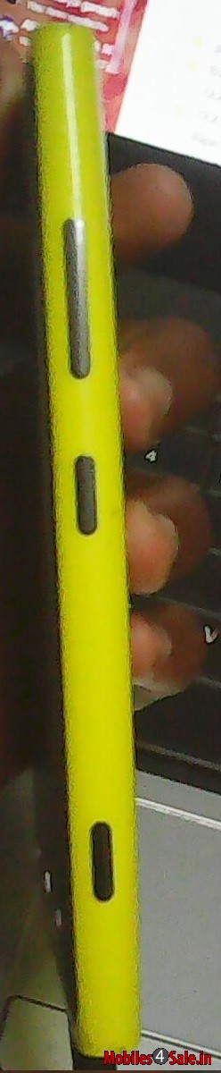 Greenish Yellow Nokia Lumia 920