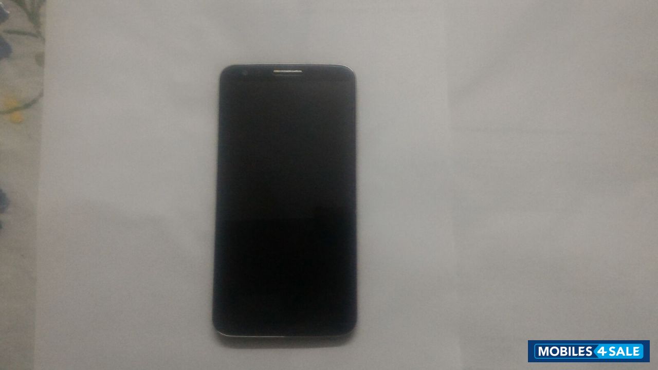 Black LG G2