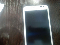 White Samsung Galaxy Note
