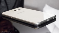 White Samsung Galaxy S6