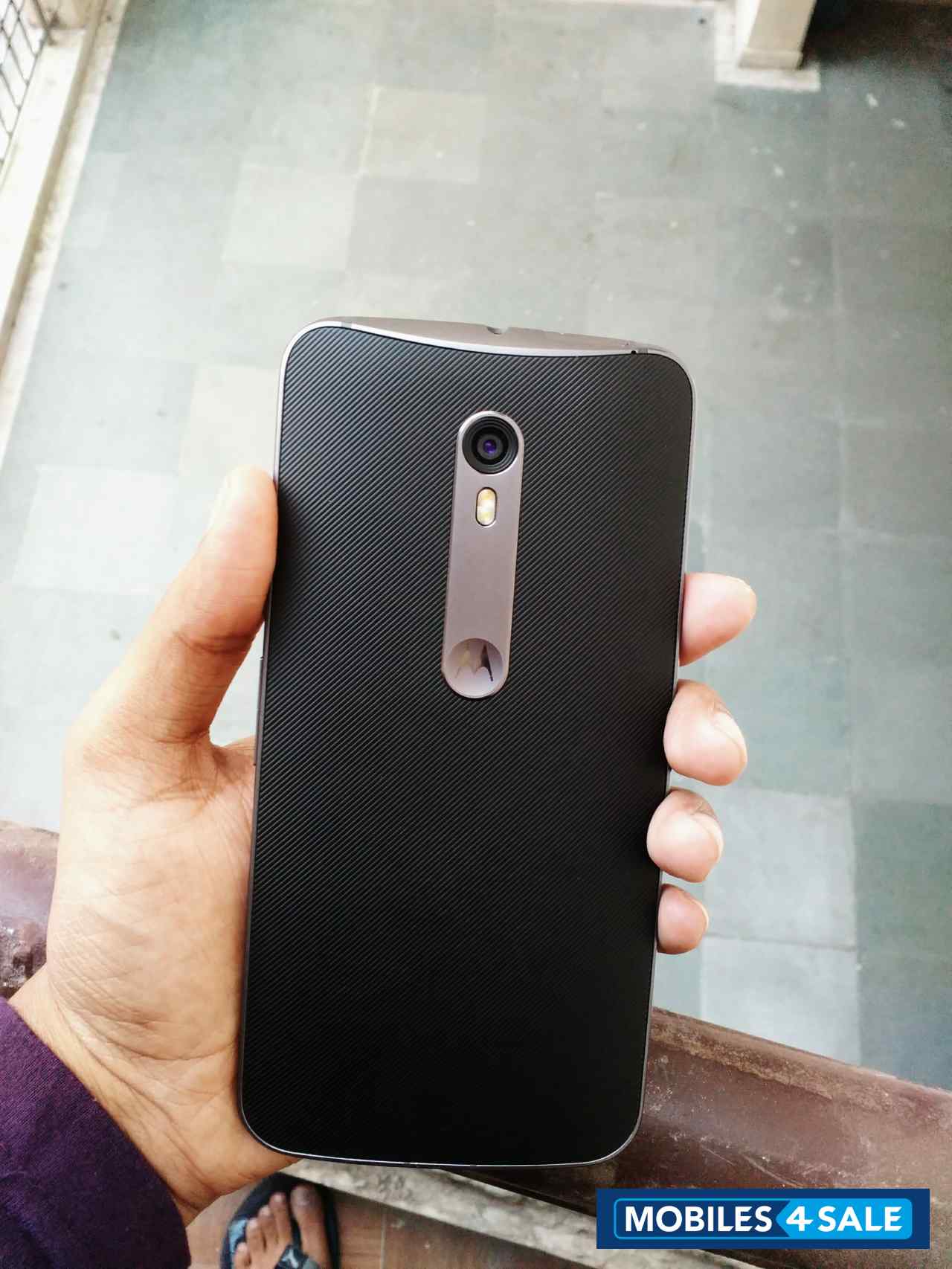 Black Motorola MOTO X Style