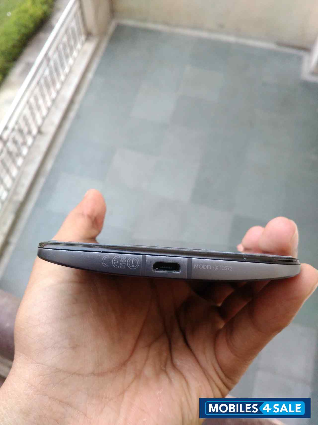 Black Motorola MOTO X Style