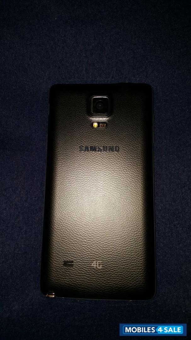 Black Samsung Note 4. SM-910G Black Samsung Note 4. SM-910G