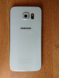 White Samsung Galaxy S6