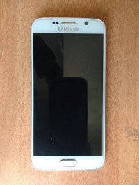 White Samsung Galaxy S6