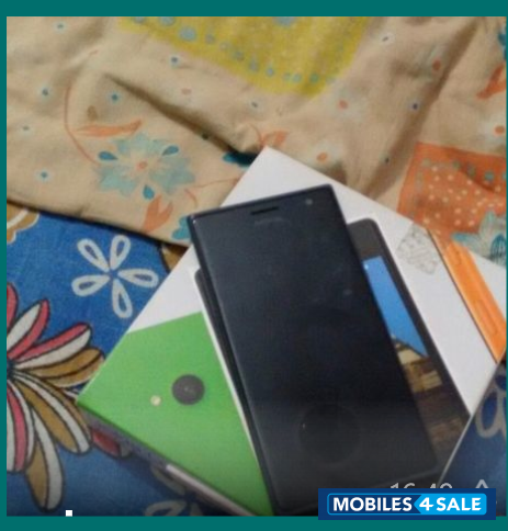 Grey Nokia Lumia 730