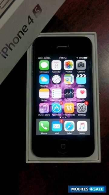 Black Apple iPhone 4S