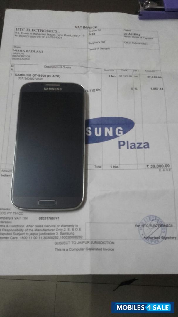 Black Samsung Galaxy S4