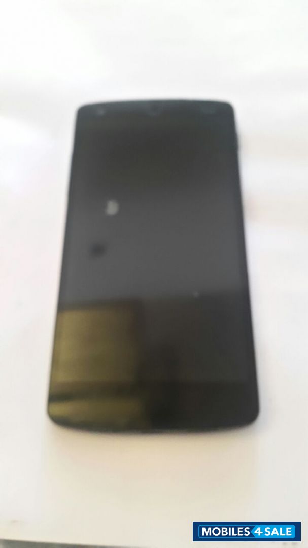 Black LG Nexus