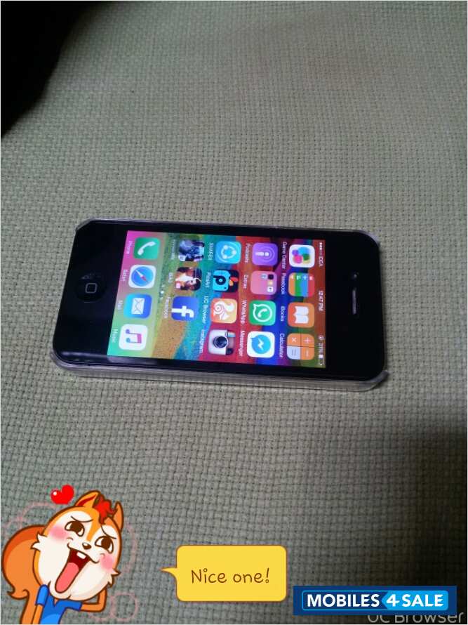 Black Apple iPhone 4S