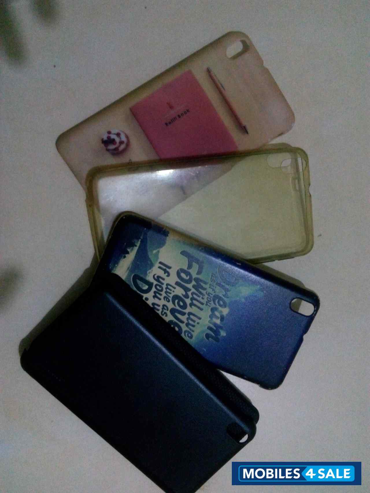 Blue HTC Desire 816G