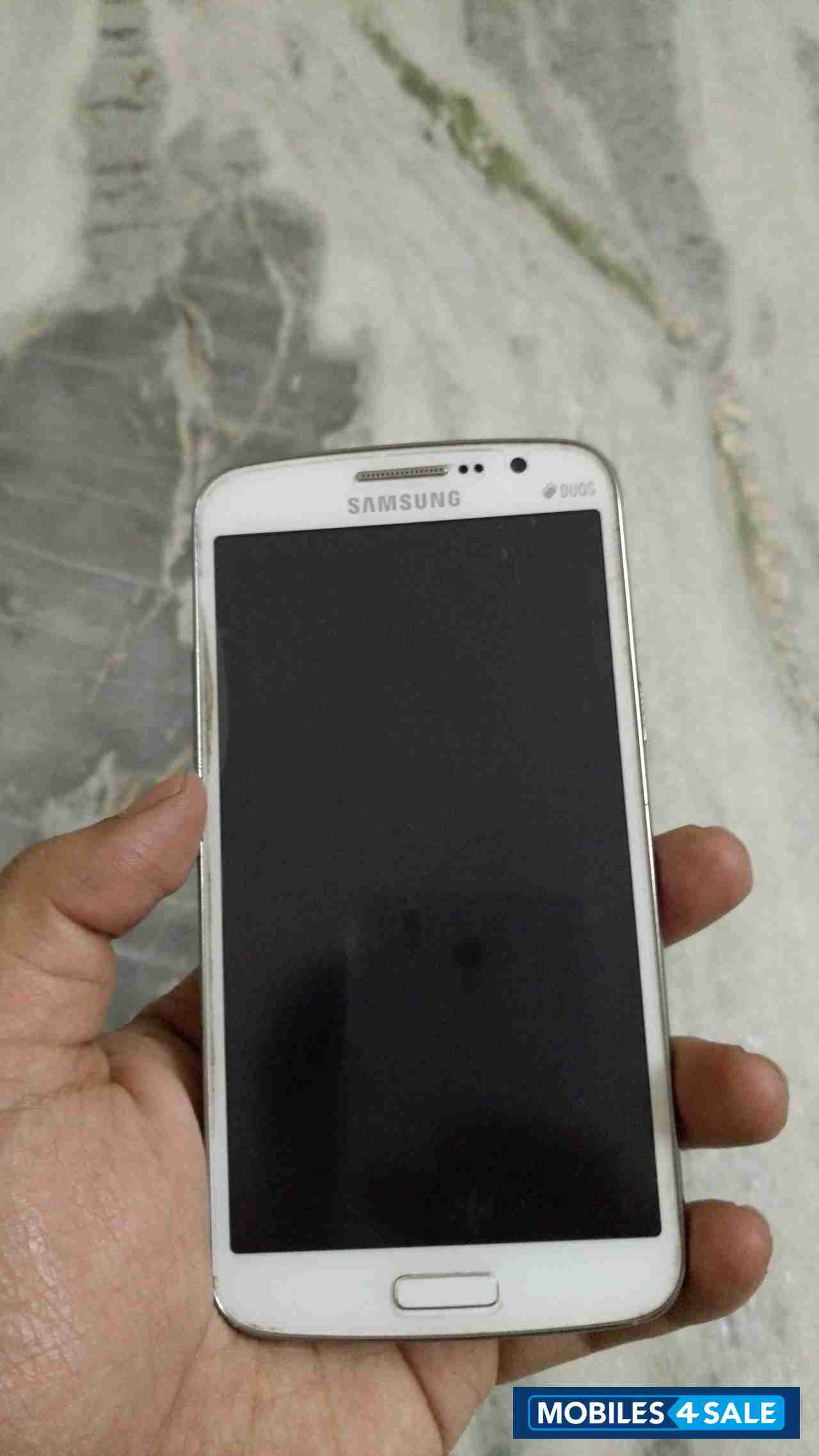 White Samsung Galaxy Grand 2
