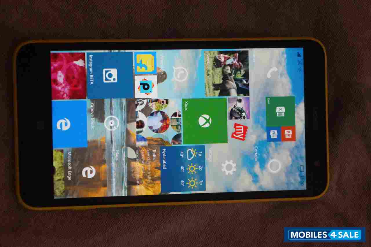 Yellow Nokia Lumia 1320