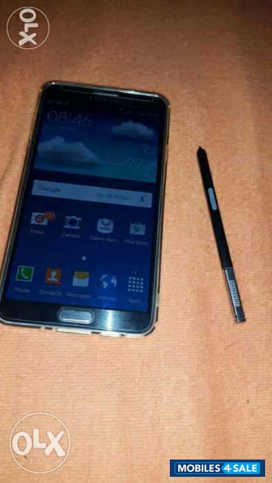 Black Samsung Galaxy Note 3