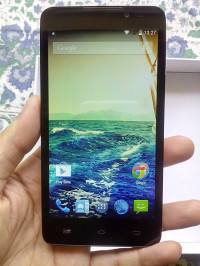 White Micromax Canvas Nitro A311