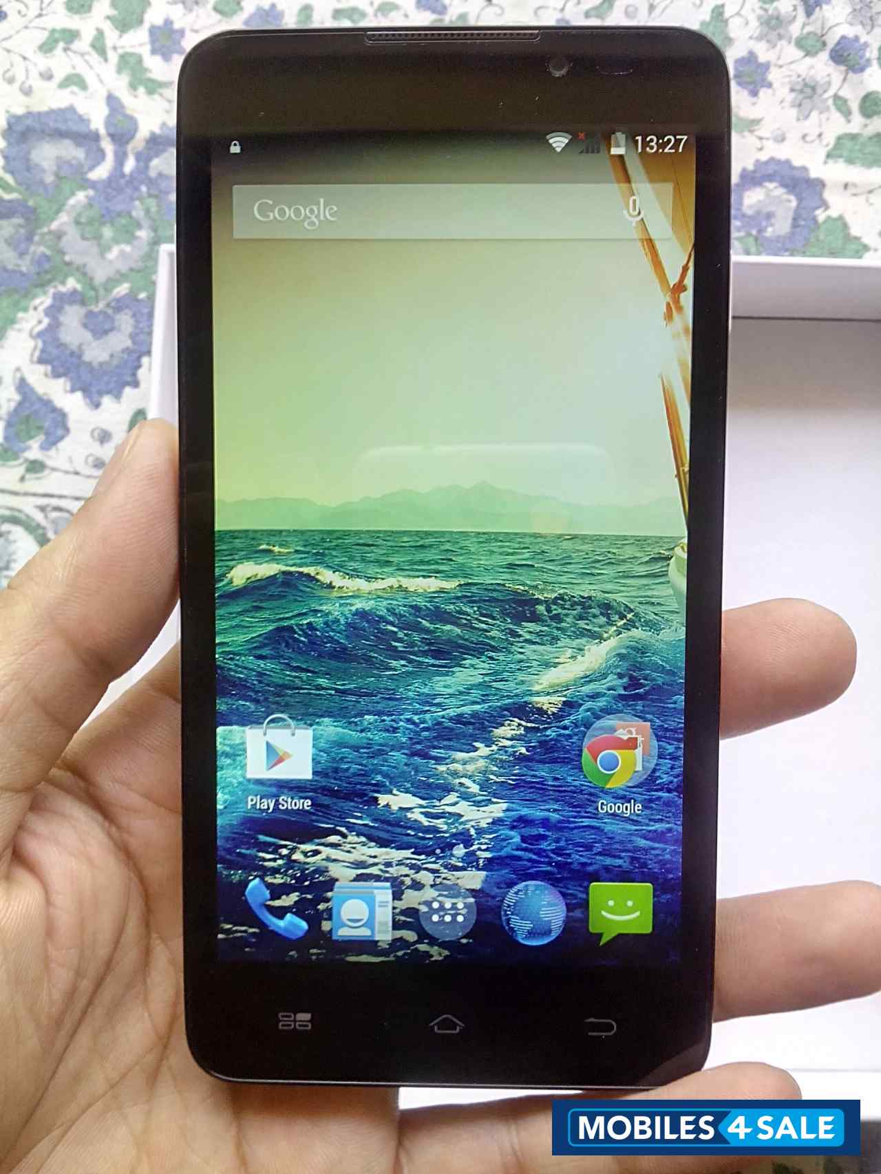 White Micromax Canvas Nitro A311