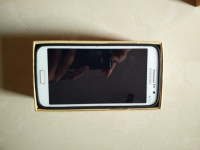 White Samsung Galaxy Grand 2