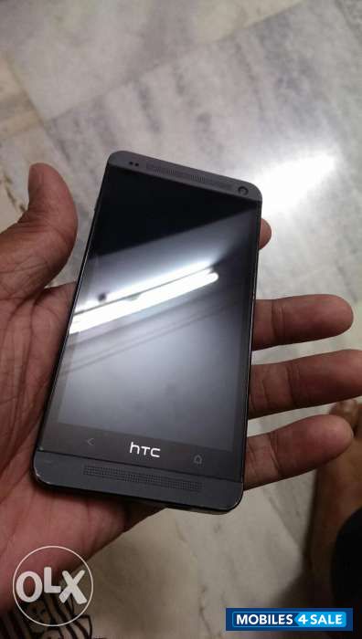 Black HTC One