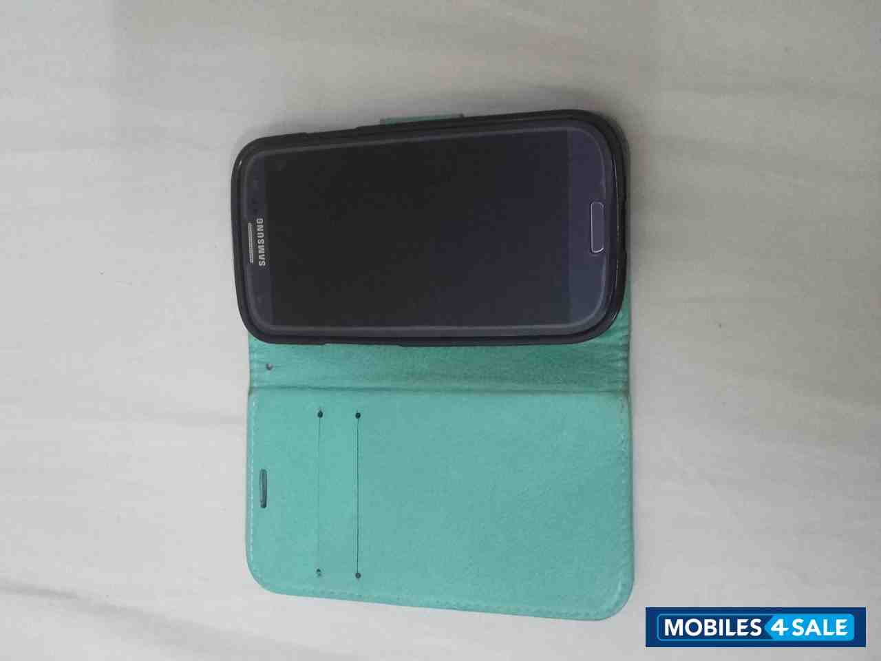 Blue Samsung Galaxy S3