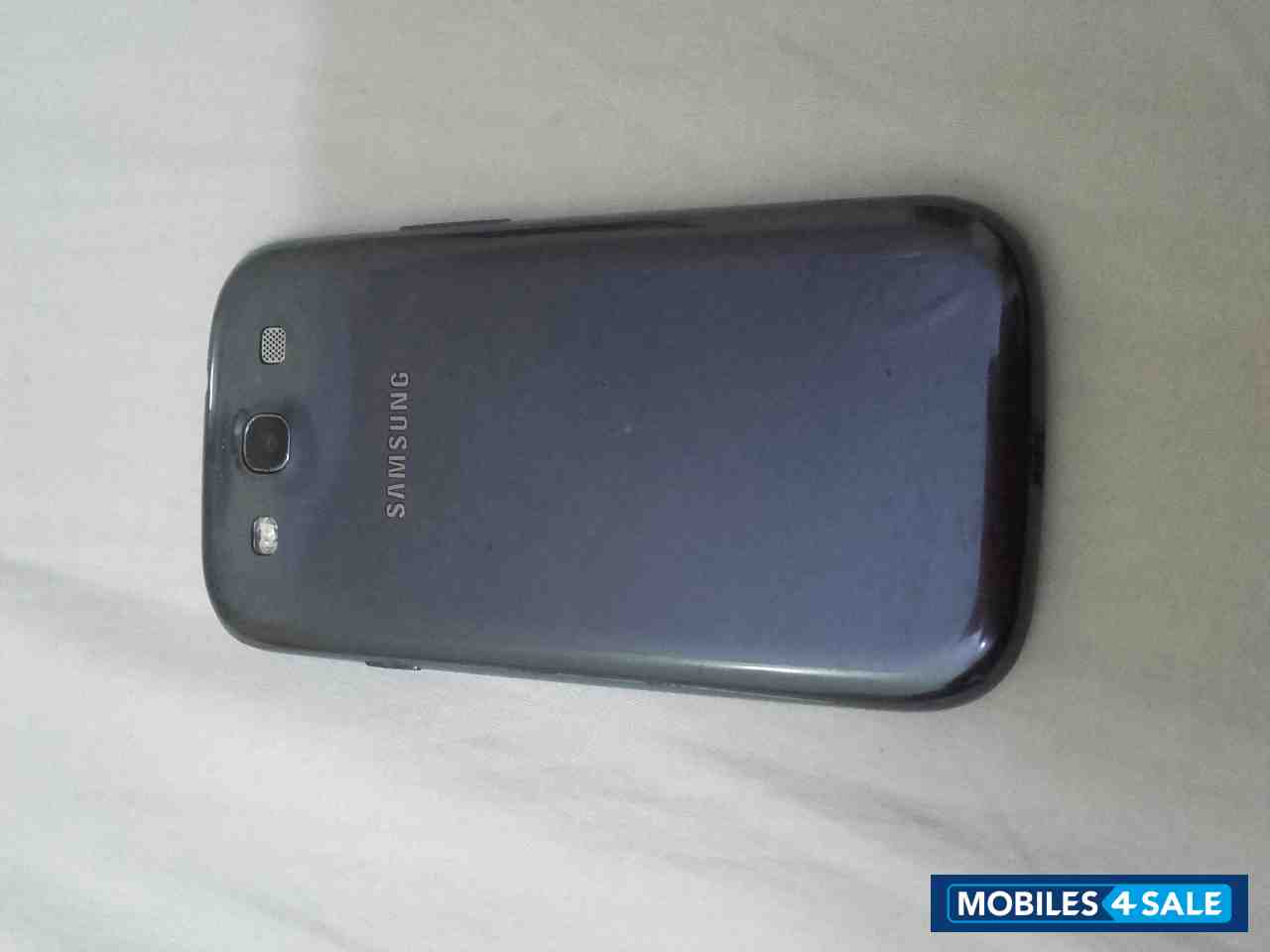 Blue Samsung Galaxy S3