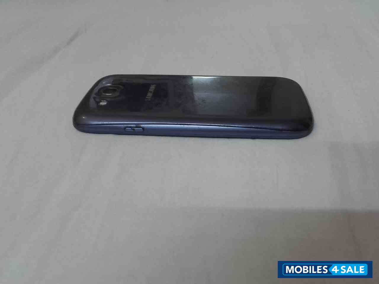 Blue Samsung Galaxy S3
