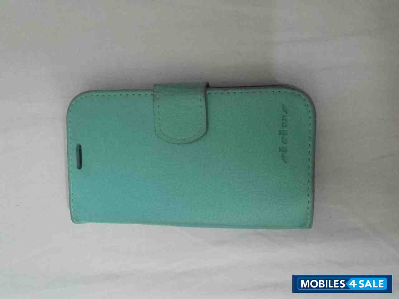 Blue Samsung Galaxy S3