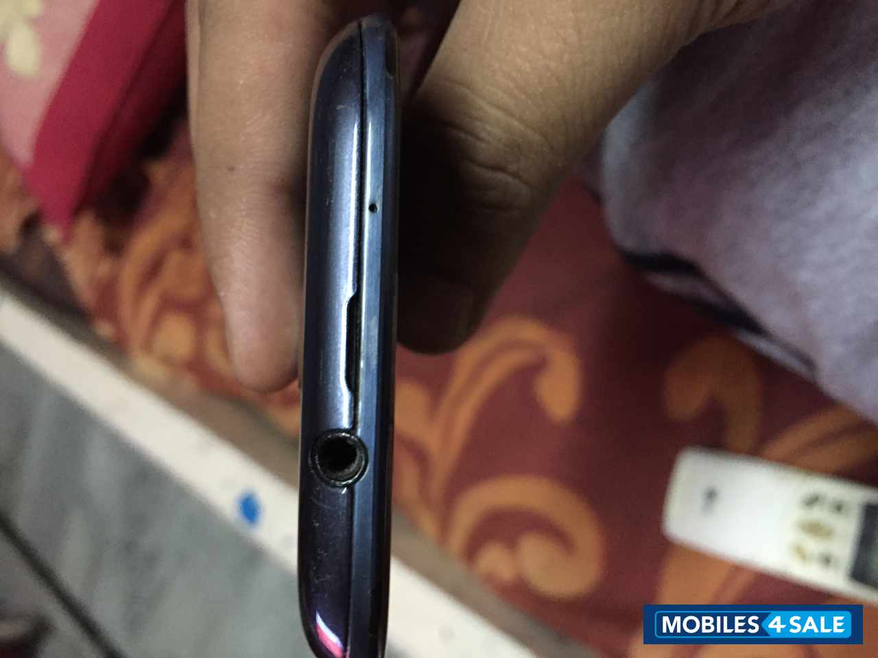 Blue Samsung Galaxy S3