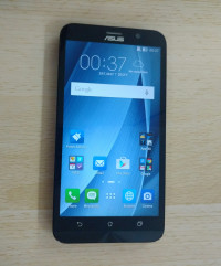 Silver Asus Zenfone 2 ZE551ML