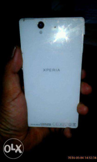 White Sony Xperia Z