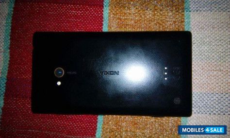 Black Nokia lumia 720