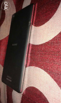 Black Sony Xperia T3