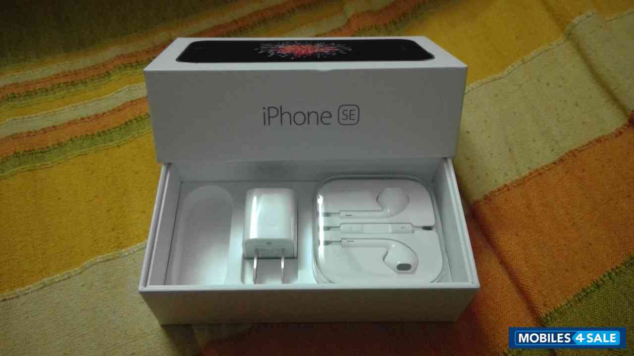 Space Grey Apple iPhone 5se