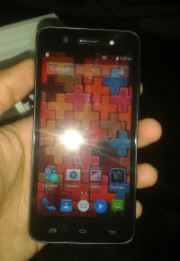 Black Karbonn Titanium Mach One S310