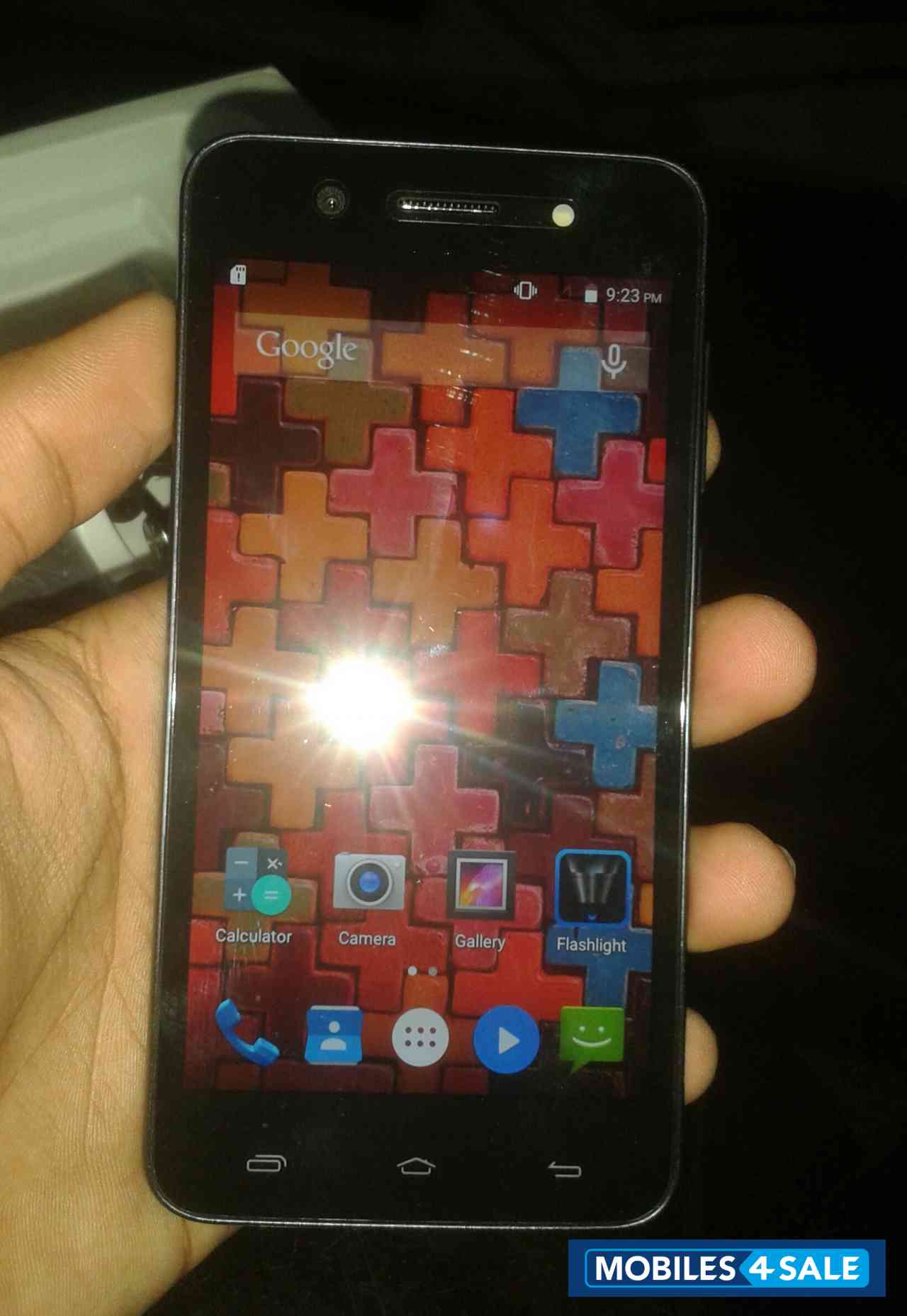 Black Karbonn Titanium Mach One S310