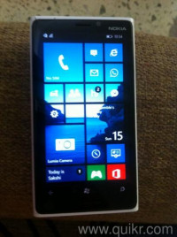 White Nokia Lumia 920