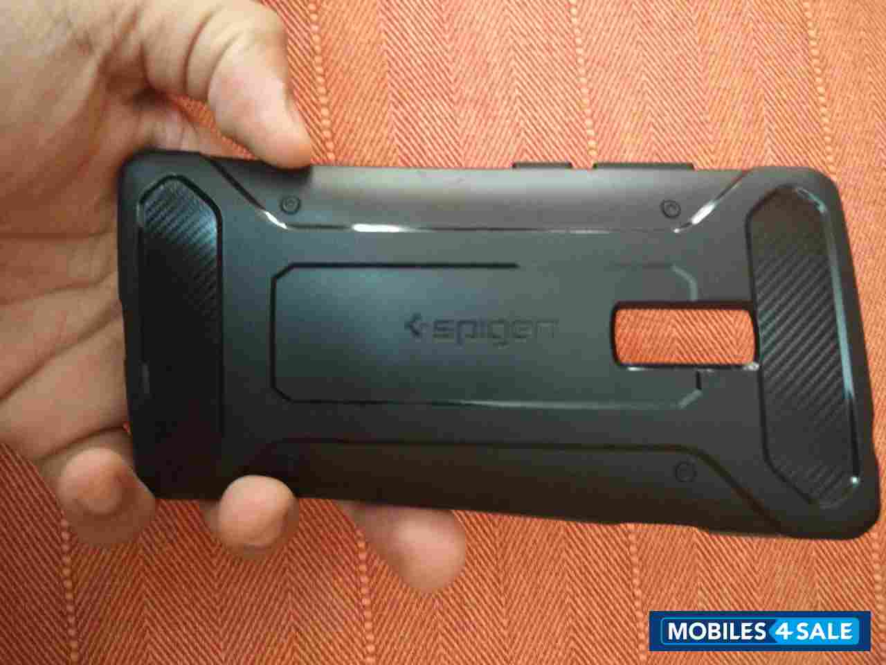 Sandstone Black OnePlus Two