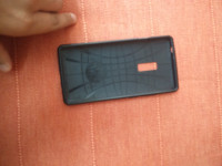 Sandstone Black OnePlus Two