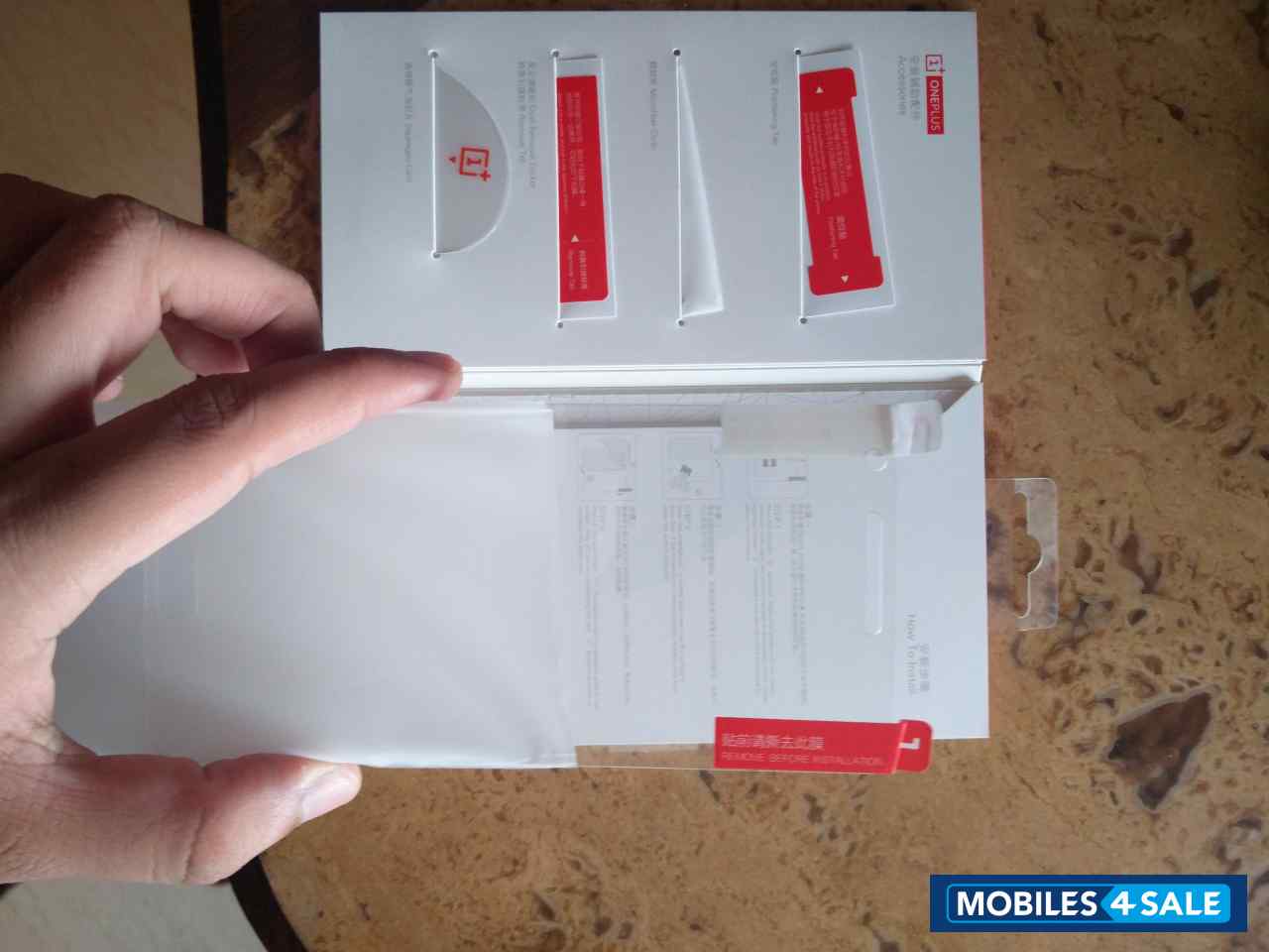 Sandstone Black OnePlus Two