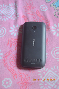Black Nokia 603