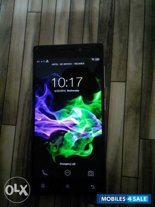 White Lenovo Vibe X2