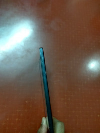 Black Karbonn Titanium Octane Plus