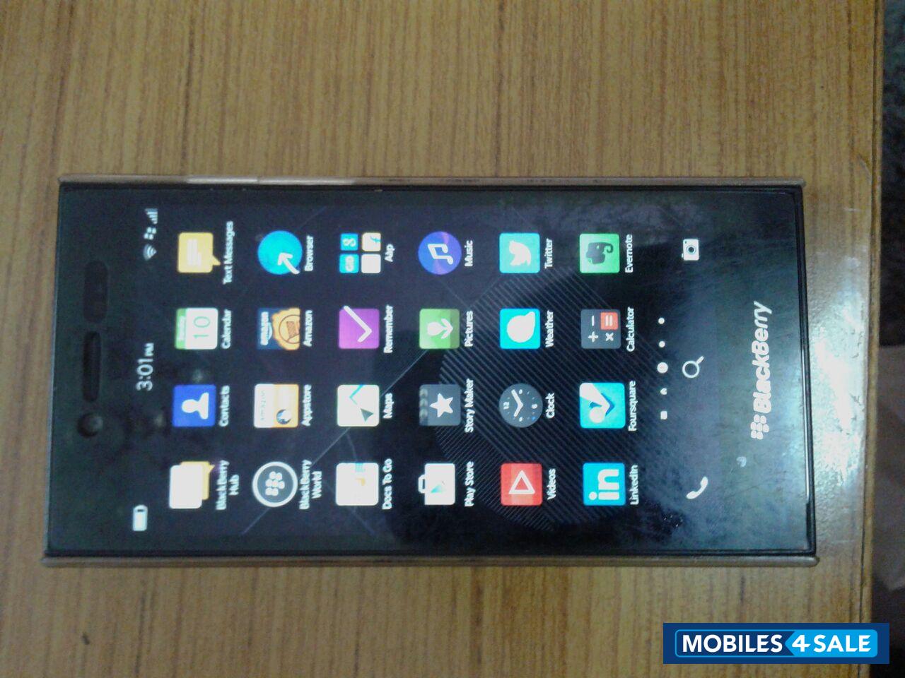 Grey BlackBerry Leap