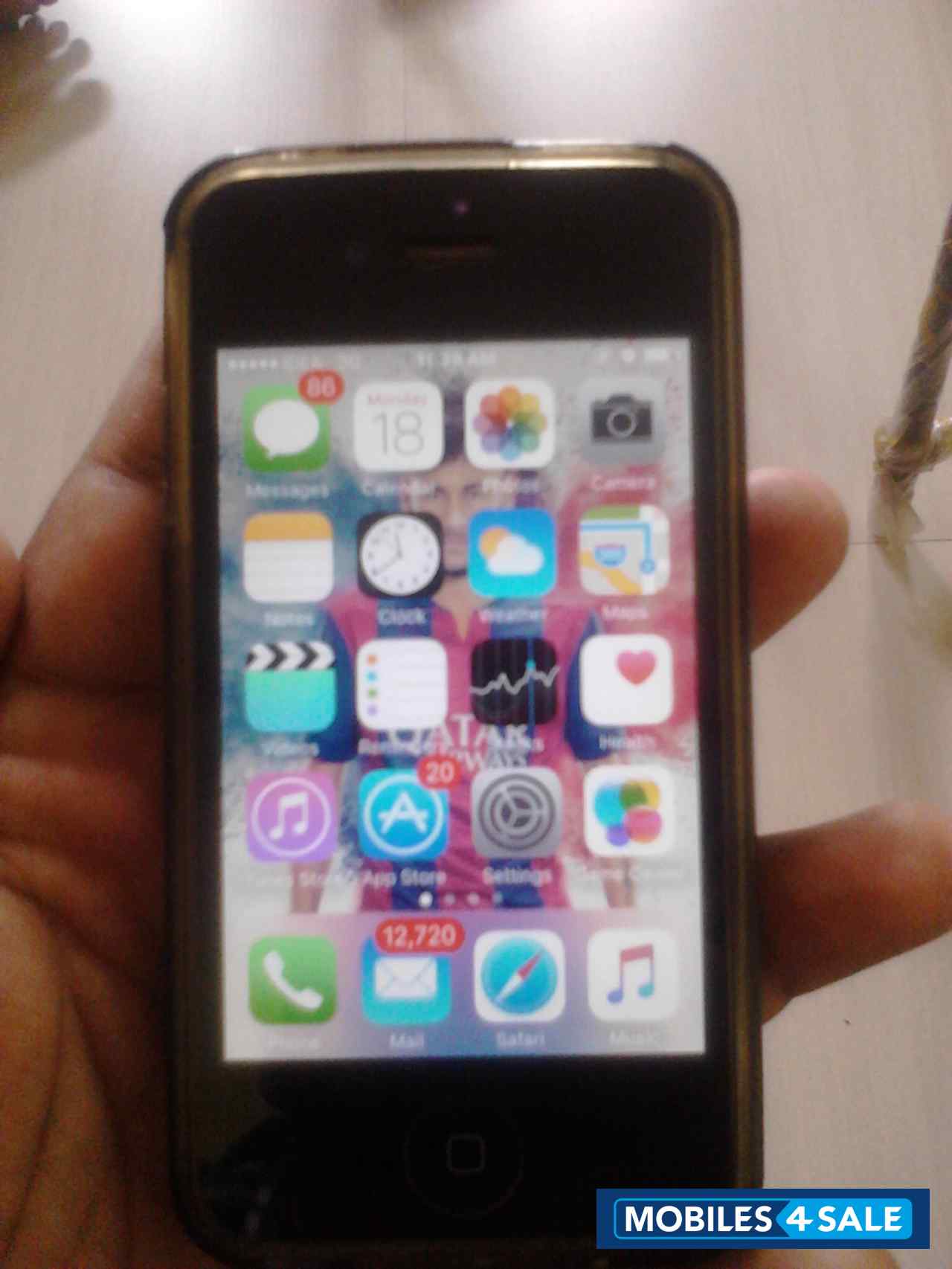 Black Apple iPhone 4S