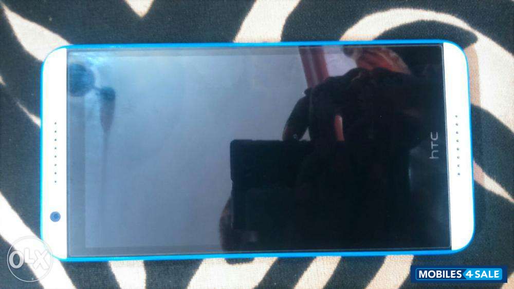 White HTC Desire 820s