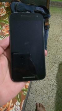 Black Motorola XT800