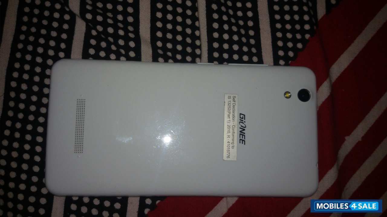 White Gionee P-series p5l
